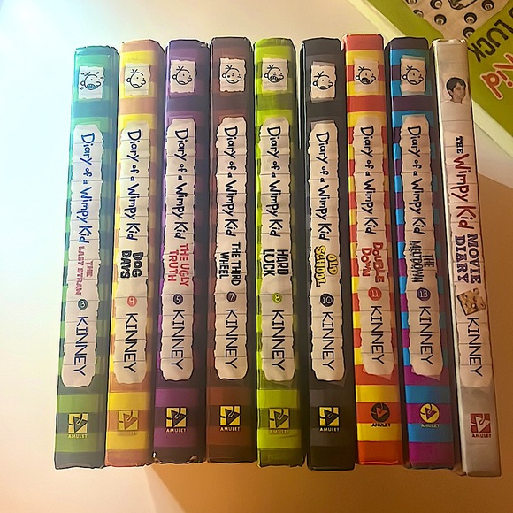 This includes Diary of a Wimpy Kid book 3,4,5,7,8,10,11,13 and the movie diary . - Picture 1 of 11
